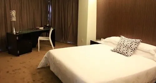 Mehood Lestie International Hotel Zhuhai Lovers Road Branch - Free Breakfast & Free Afternoon Tea & Free Midnight Snack