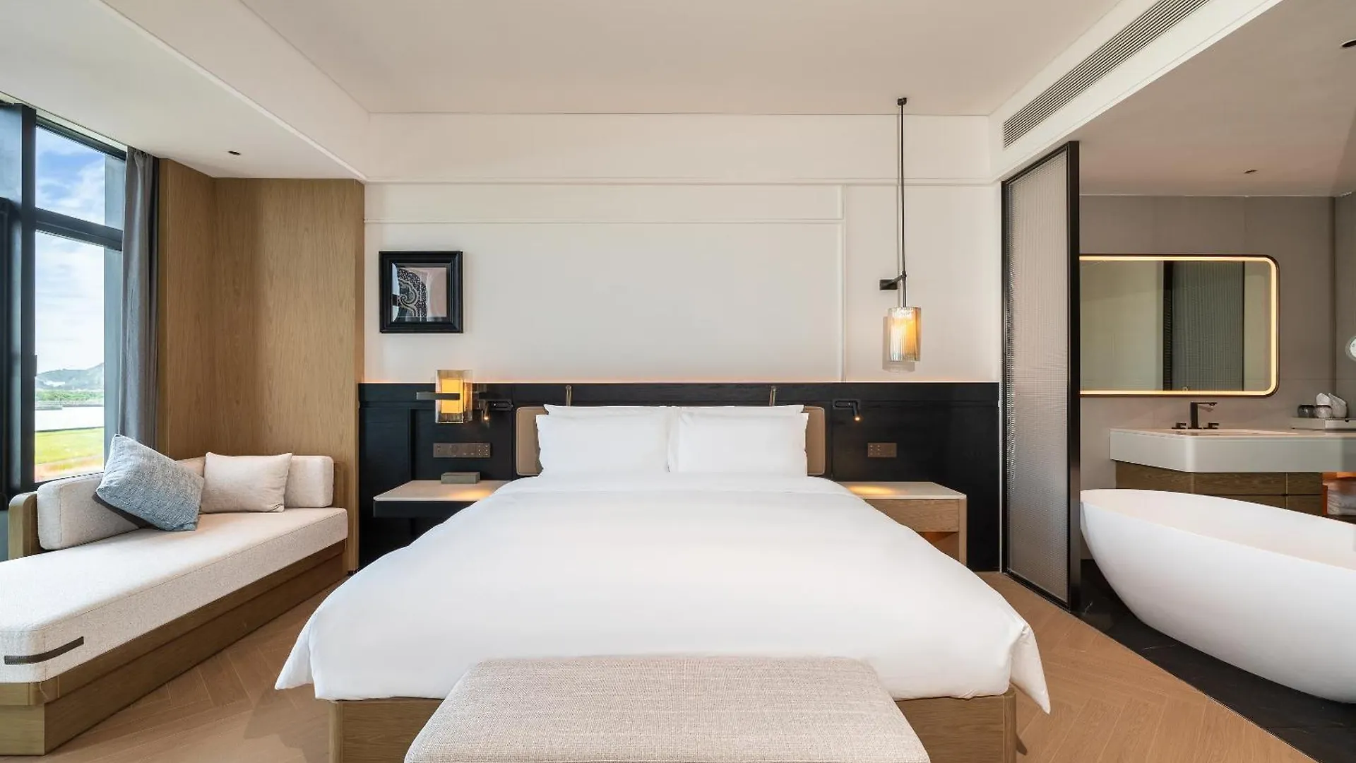 Mehood Lestie International Hotel Zhuhai Lovers Road Branch - Free Breakfast & Free Afternoon Tea & Free Midnight Snack